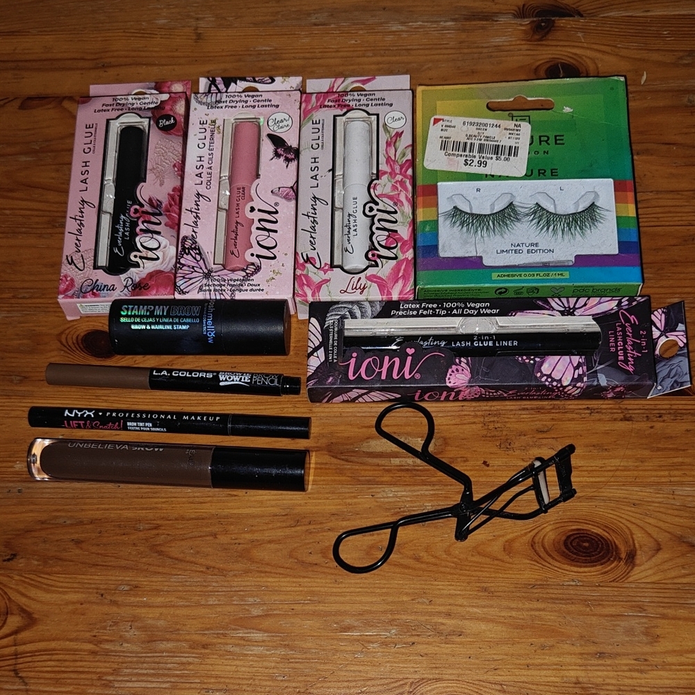 NWT Ioni Eyelash glue and Brow Makeup Set